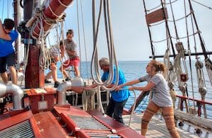 Excursions en bateau à voile Arrêt du bateau Dernière minute Voyage d'aventure Atyla Atylaship Réservation