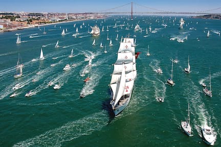 Carreiras de Tall Ships Lisboa, Desfile Vela Atyla Barco Libro Viaxe Viaxe Cádiz Coruña